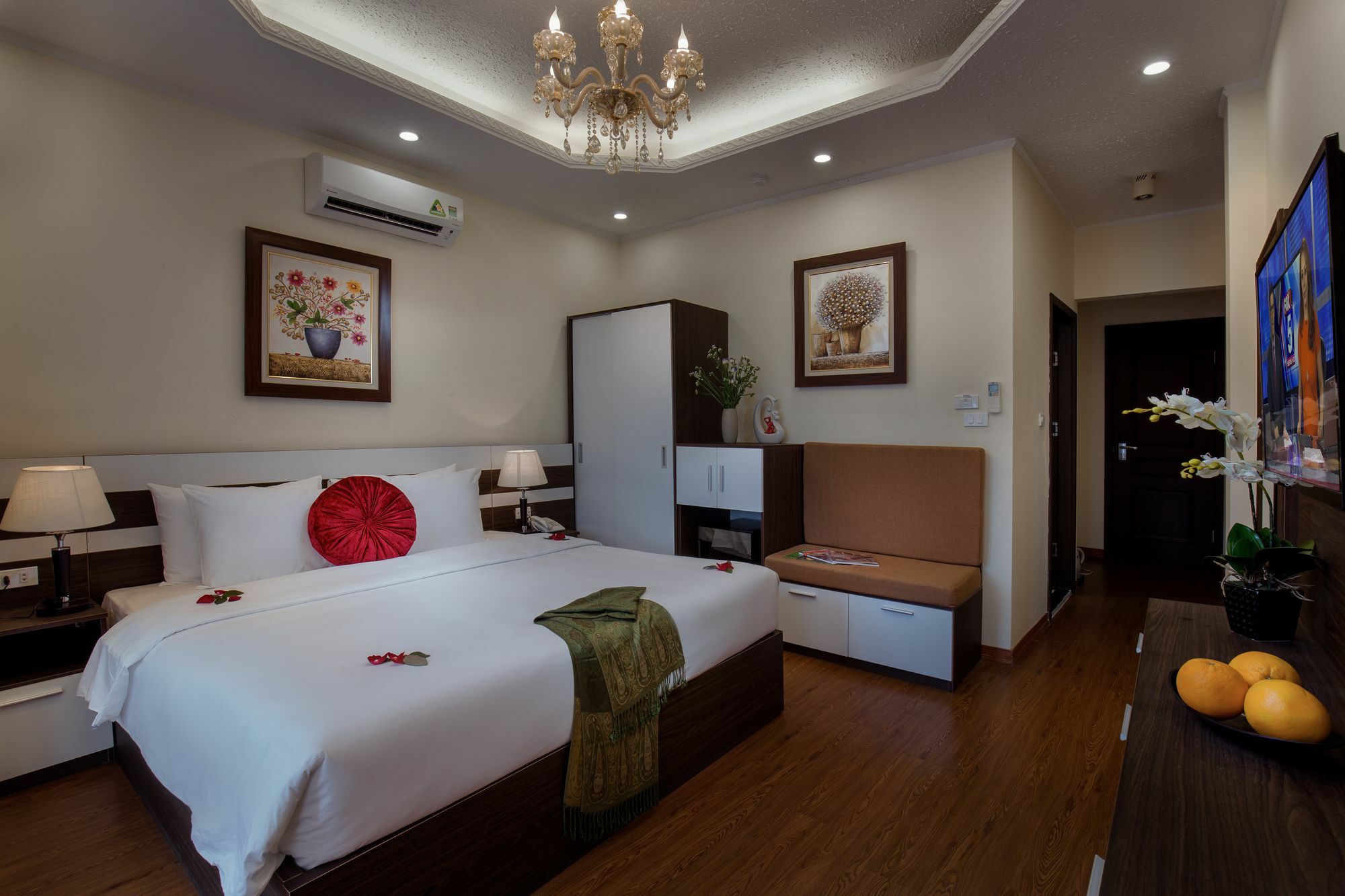 Hanoi Majestic Hotel Exterior foto